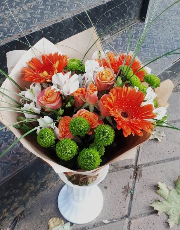 Букет цветов из: Герберы, Хризантемы, Альстромерии и Розы в Менделеево