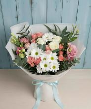 Букет цветов из:  Розы, Лизиантусы и Хризантемы в Менделеево