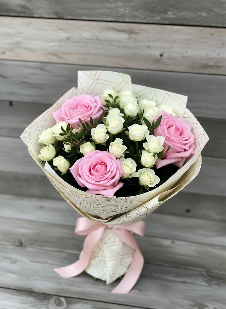 Букет цветов из: Розы в Менделеево
