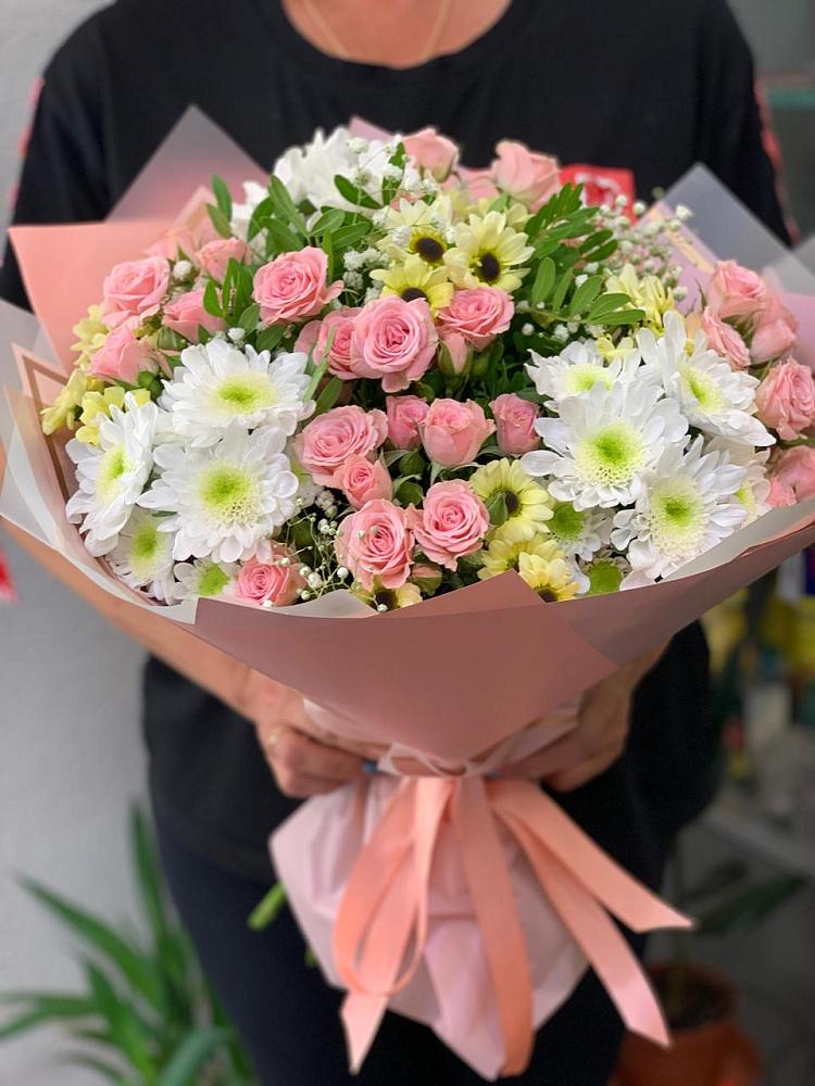 Букет цветов из: Розы и Хризантемы в Менделеево