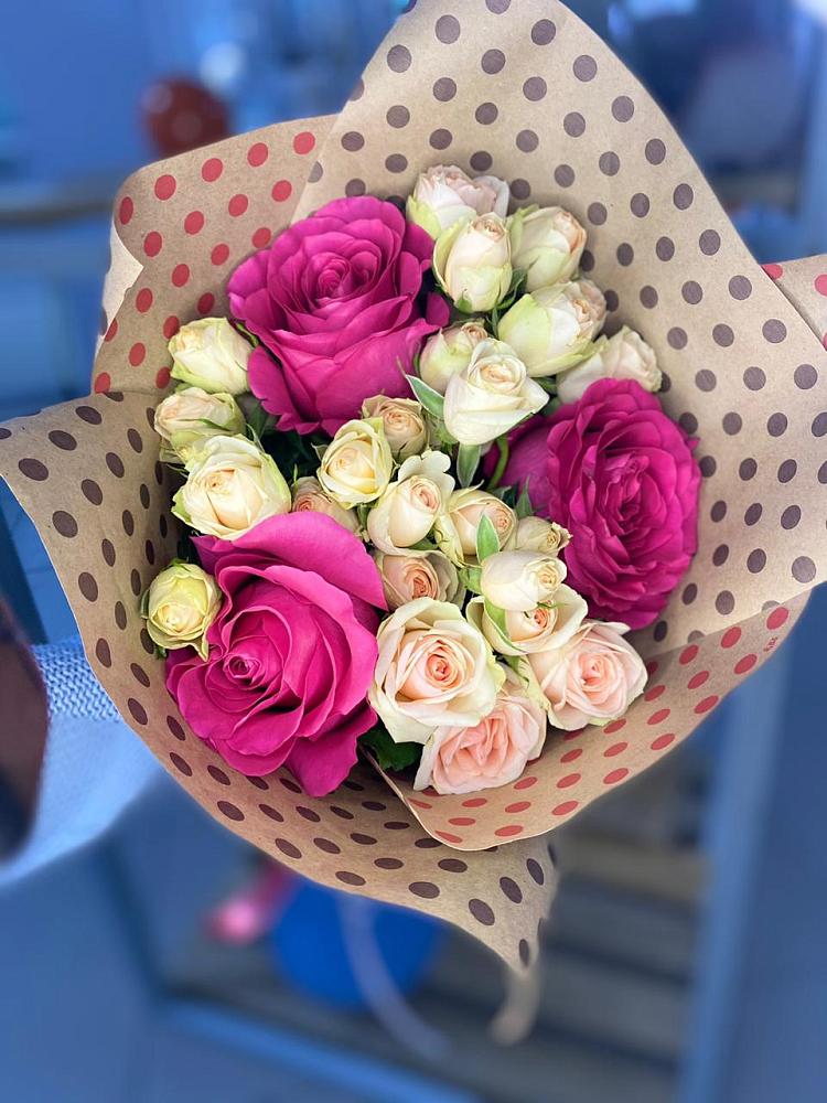 Букет цветов из: Розы в Менделеево