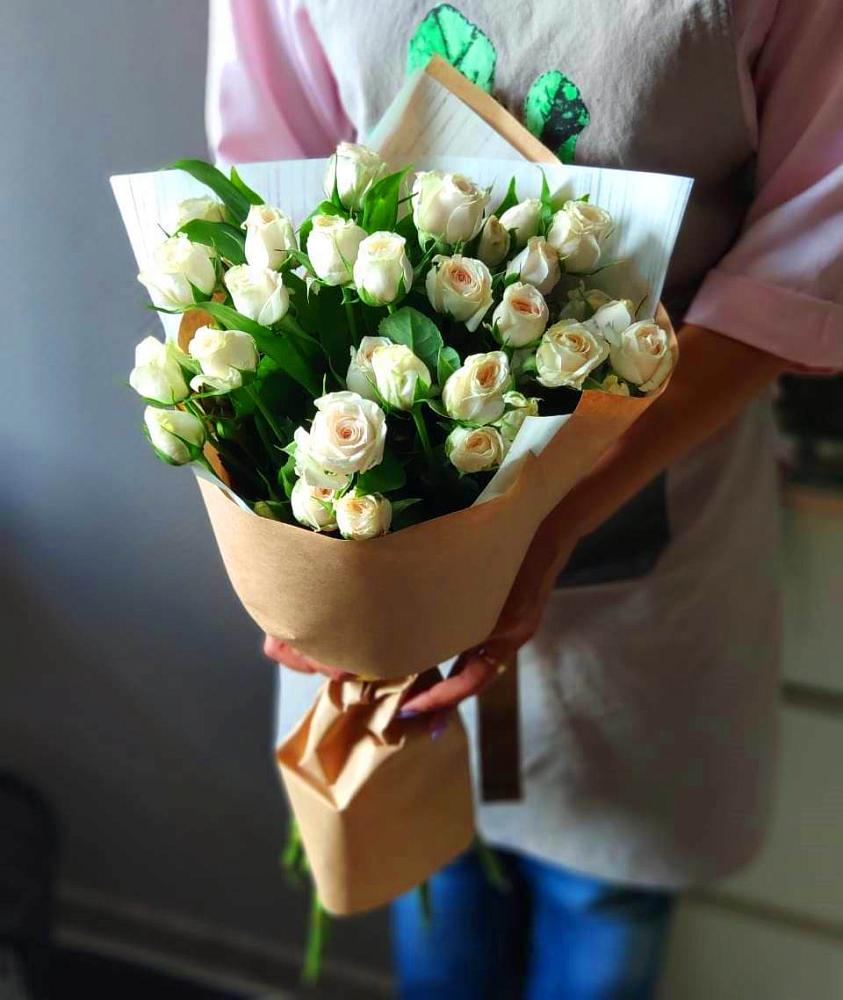 Букет цветов из: Розы в Менделеево