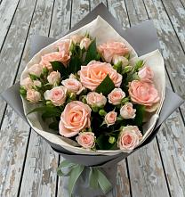 Букет цветов из:  Розы в Менделеево