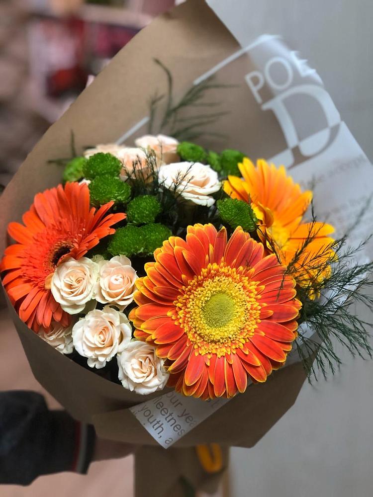 Букет цветов из: Герберы, Хризантемы и Розы в Менделеево